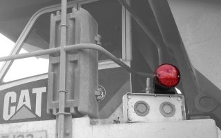 3. LUCE ESTERNA PER AVVISO RAGGIUNGIMENTO PORTATA MASSIMA